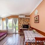 Olive House Zadar